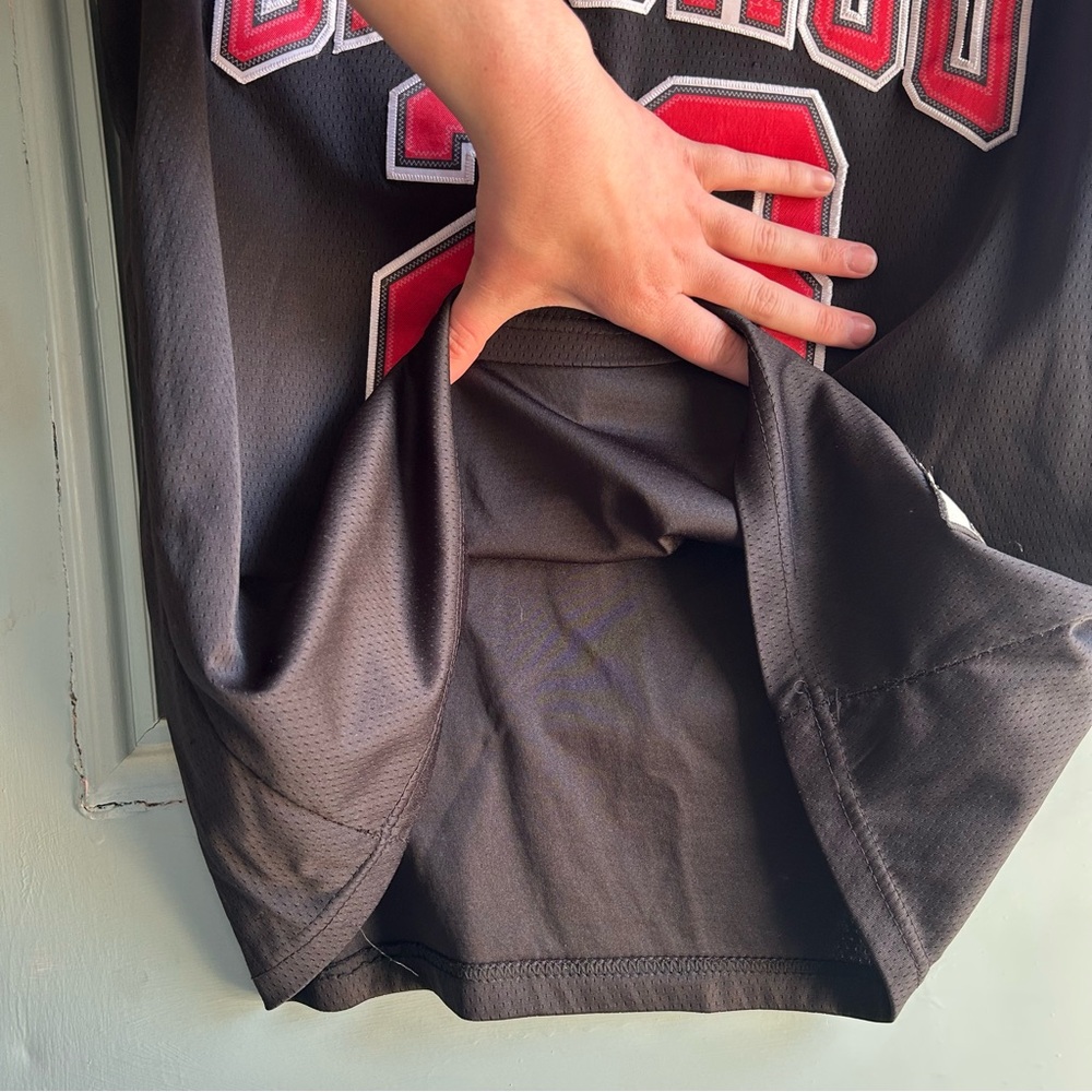 Nike Aeroswift Chicago Bulls Michael Jordan NBA Basketball Jersey #23 Black 44 S - Picture 11 of 11